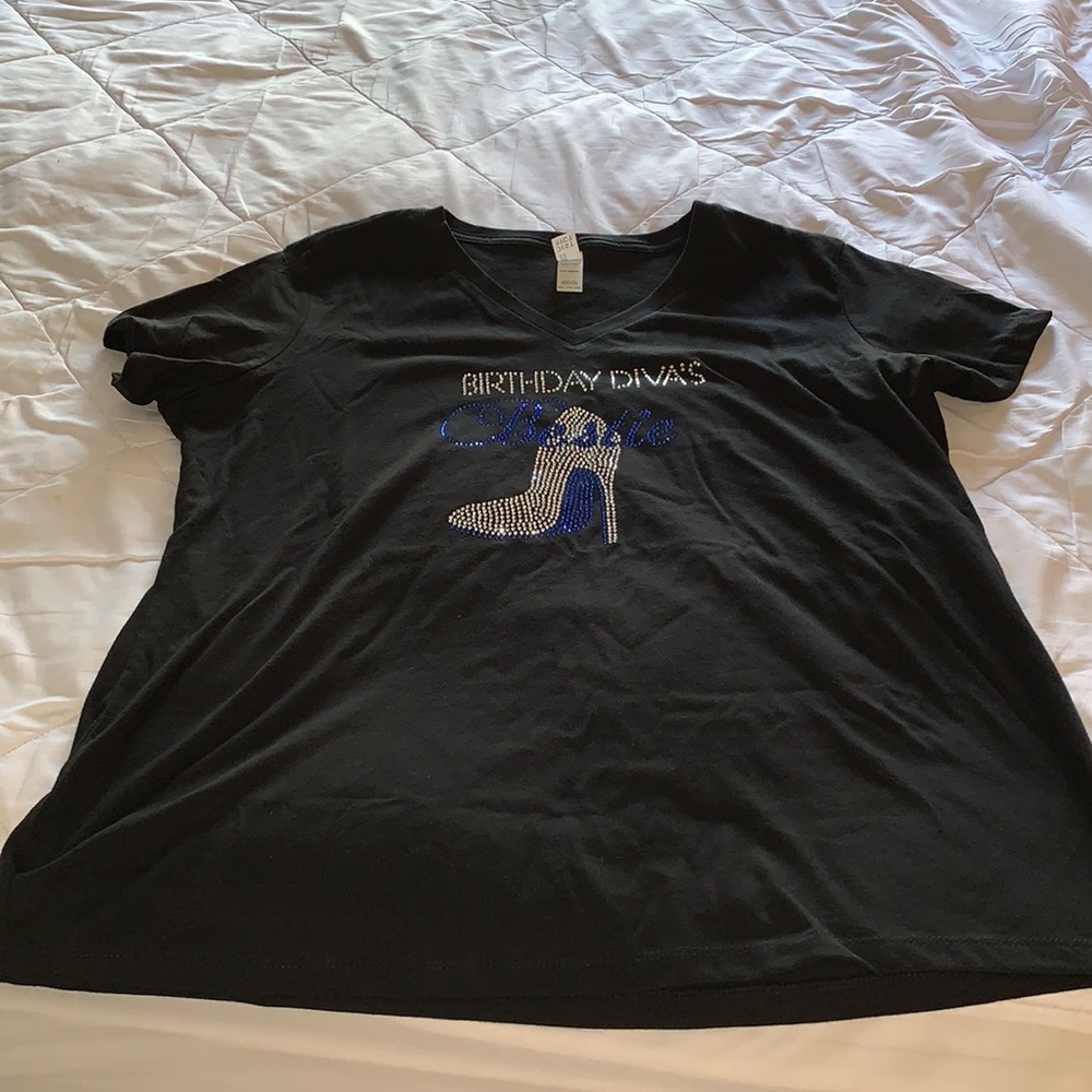 Bestie Birthday rhinestone Tee with NWOT